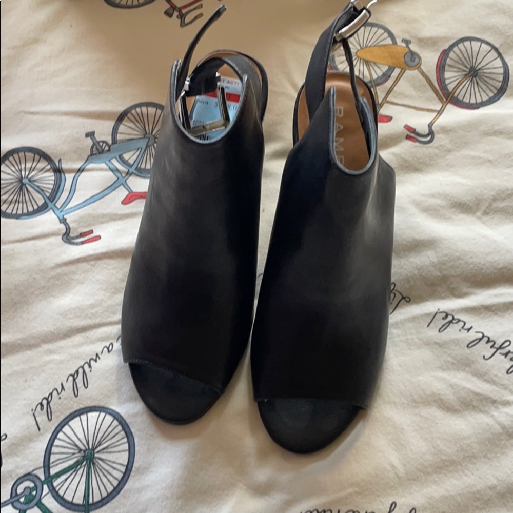 NWT Rampage Leather Sandal
